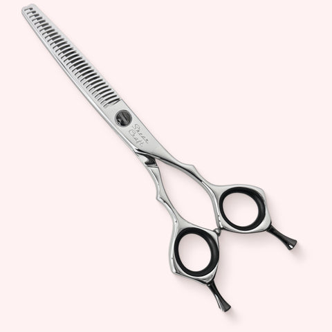 Aura 6030 Japanese handmade hair shear – closed front view
