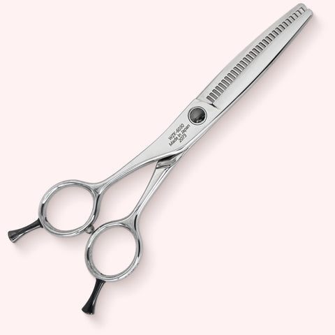 Aura 6030 Lefty Japanese handmade hair shear – closed back view