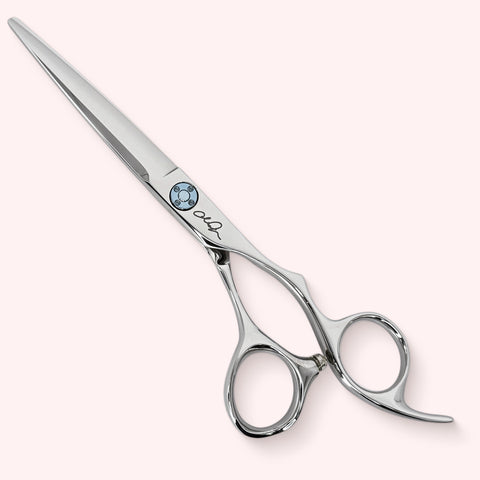 Chris Jones Signature 6.25 Japanese handmade hair shear – closed, front view