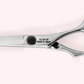 Eclipse 5.0 Japanese handmade hair shear – close-up of engraving