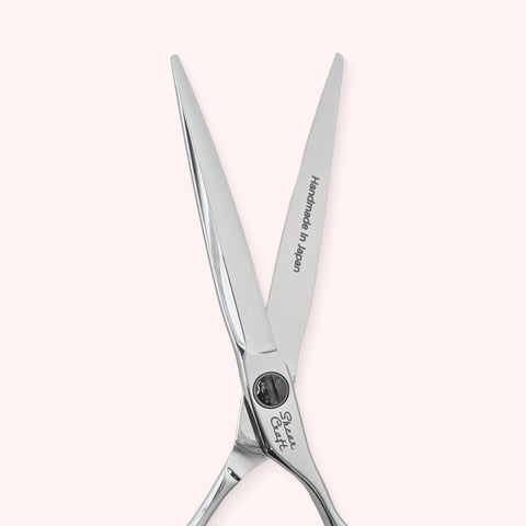 Genesis 6.25" Japanese handmade hair shear – close-up of open blades