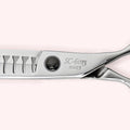 Lacerta SC-6013 Japanese handmade hair shear – close-up of engraving