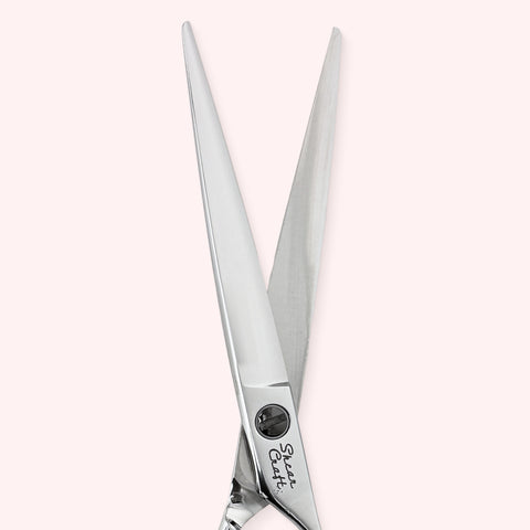 Stella 7.0 Japanese handmade hair shear – close-up of open blades