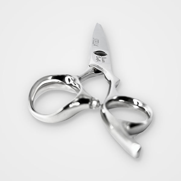 Stella 7.0" Wet/Dry Shear, end-on view of the offset handles